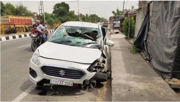 Raebareli Road Accident : रायबरेली में सड़क हादसे में 12 लोग घायल तीन की मौत