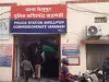 वाराणसी : दुकान के दरवाजे को तोड़कर लाखों का माल किया पार,  घटना CCTV में कैद 